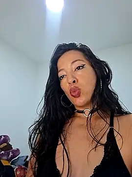 Gia_Gold's cam snapshot