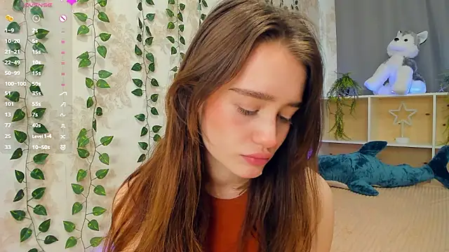 lovelyalivia's cam snapshot