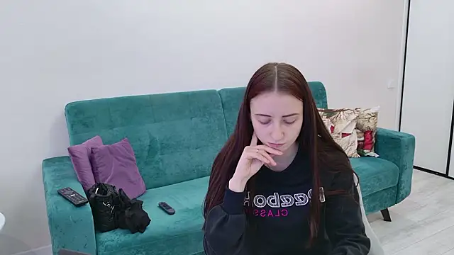 Sandra_Prafer's cam snapshot