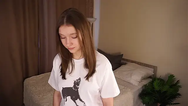 IrenaZeiler's cam snapshot