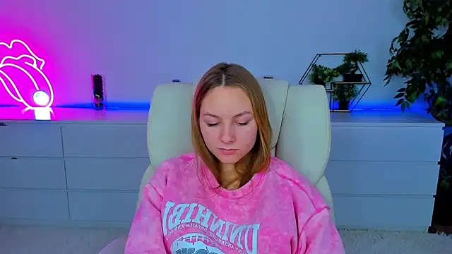 MilaAddams's cam snapshot