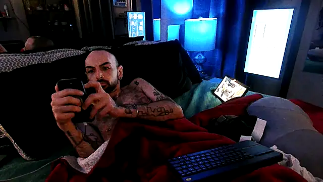 Girthywhereitmatters live sex cam