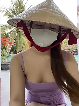 BabyThree_'s cam snapshot