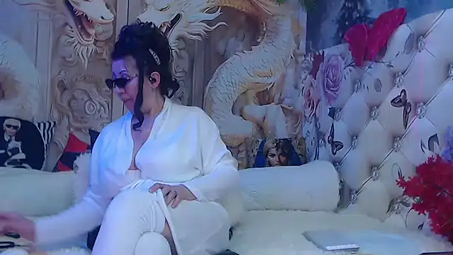 NightOrhideya's cam snapshot