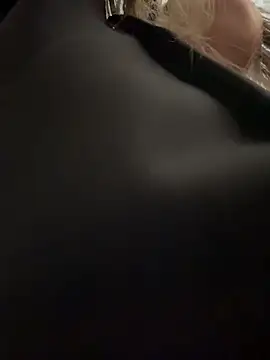 VineraSweet live sex cam