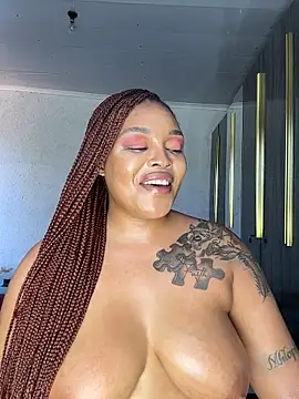 Iam-Sharifa's cam snapshot