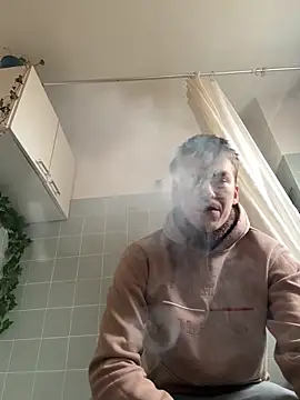 Toyjungee's cam snapshot