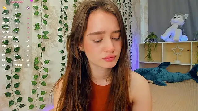 lovelyalivia's cam snapshot