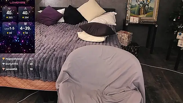 Ashley_Ross_'s cam snapshot