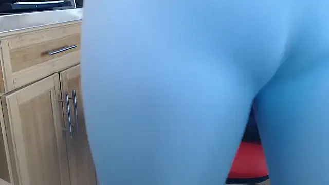 Lisa_Sack's cam snapshot