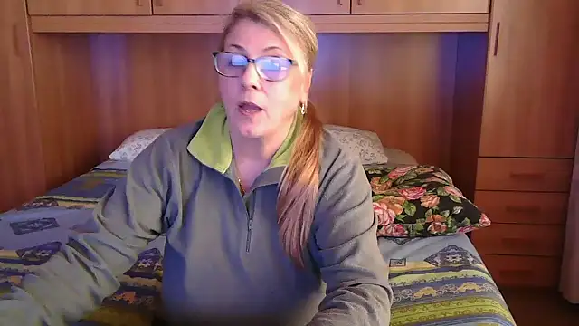 pussy_boom4u's cam snapshot