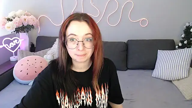 Mini_Diva's cam snapshot