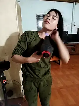 gugu0022's cam snapshot