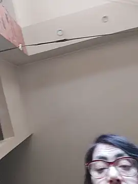 Love_Tina4ever's cam snapshot