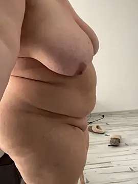 sweeti_Em's cam snapshot