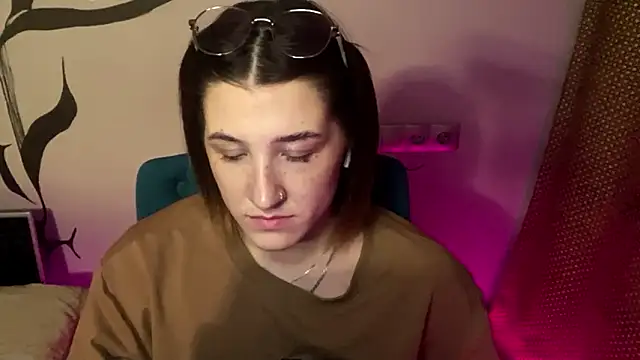 mally_luxxx's cam snapshot