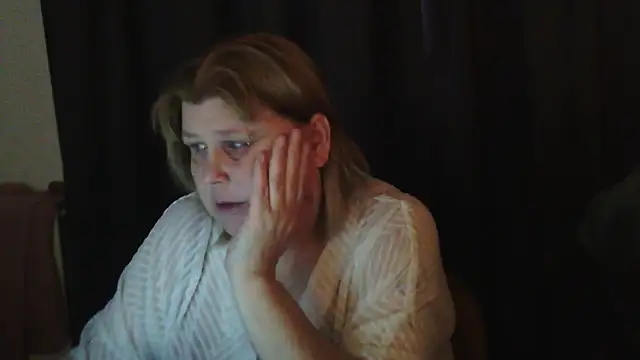 Sylviastar46 live sex cam