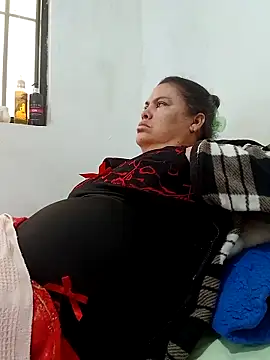 yaneth_'s cam snapshot