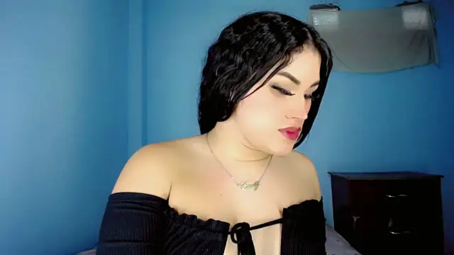 EmilyHornys's cam snapshot