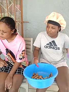 SweetHoney21_'s cam snapshot