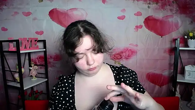 NeonilaLisova's cam snapshot