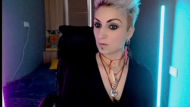 Sweet-n-Strong live sex cam