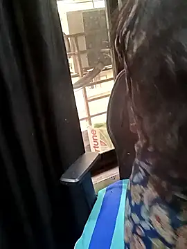 anamik03's cam snapshot