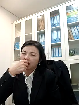 ialnuyoa_h's cam snapshot