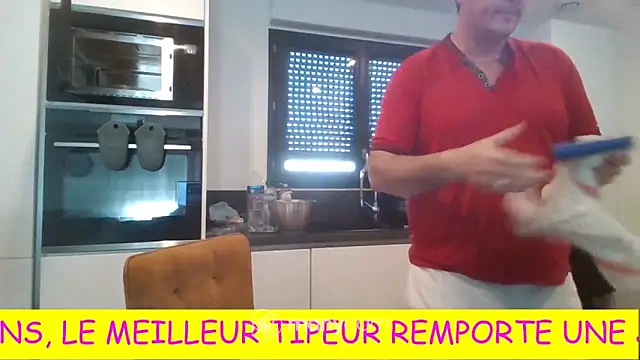 Miss-Chupagirly's cam snapshot