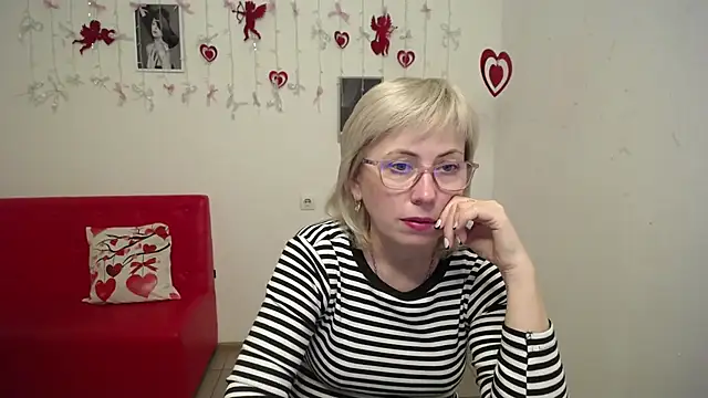 LaurenWishy's cam snapshot