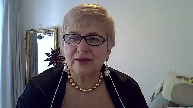 SweetCherry27's cam snapshot