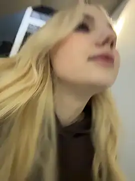 Sky_Cutie's cam snapshot