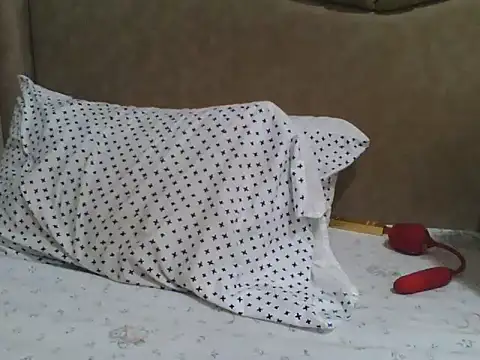 kunhlula16's cam snapshot