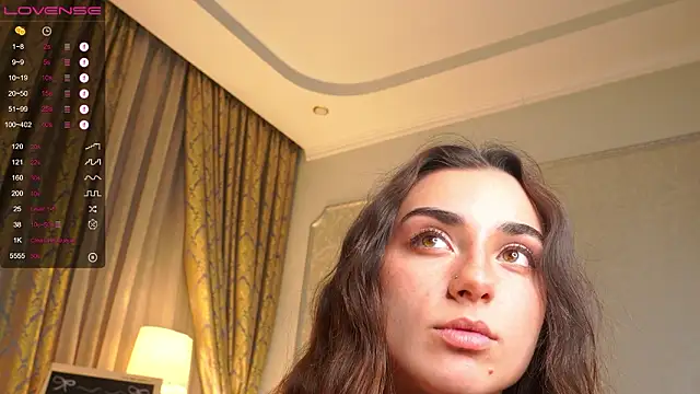 MinnaShummon live sex cam