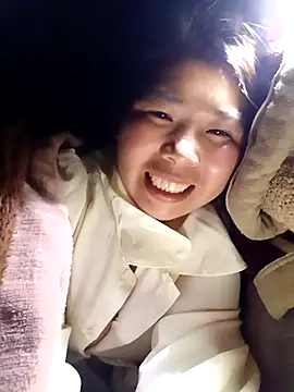 quynhkoolbae's cam snapshot