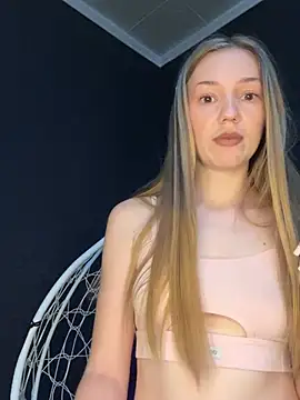 MilaMoone's cam snapshot