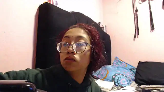 Violet_And_Smith's cam snapshot