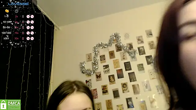 BettyandRich_'s cam snapshot