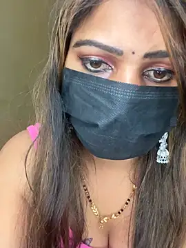 CUTI-NAINA's cam snapshot