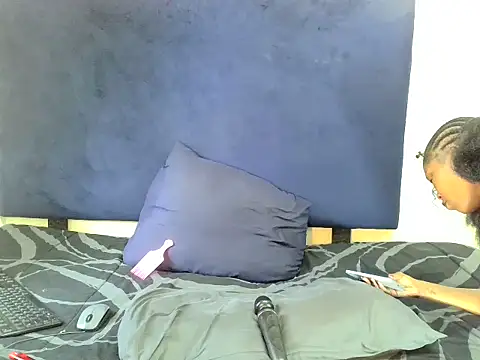 ReginaStar16's cam snapshot