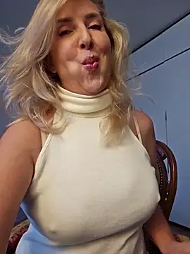 MariaRichi_'s cam snapshot