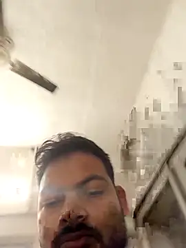 xyz-indian's cam snapshot