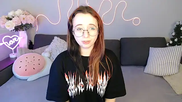 Mini_Diva's cam snapshot