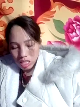 Gummiesu's cam snapshot