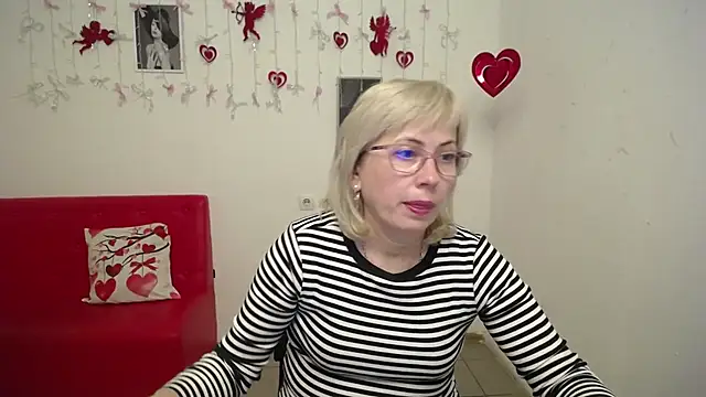 LaurenWishy's cam snapshot