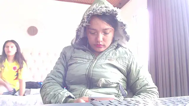 sharon_and_sharit's cam snapshot