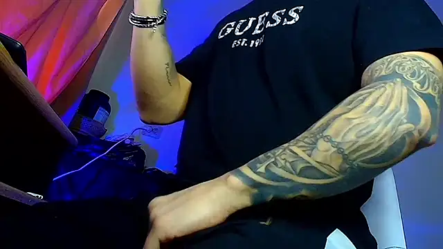 XanderCage99 live sex cam