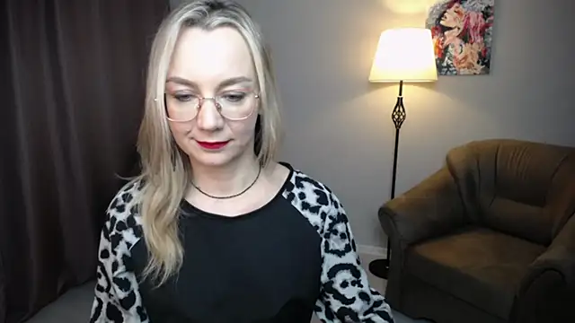 Ava_Elior's cam snapshot