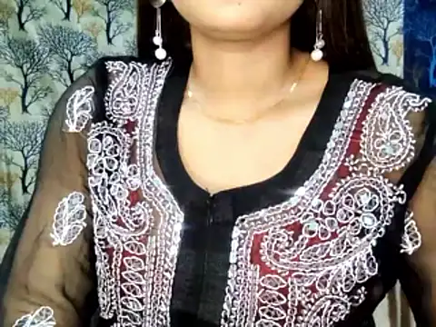 Aarvi_Arora's cam snapshot