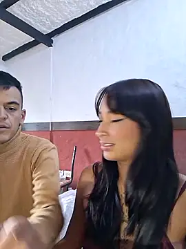 Bonnie_Clydeee live sex cam